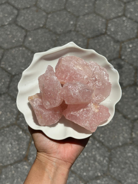 raw rose quartz chunk