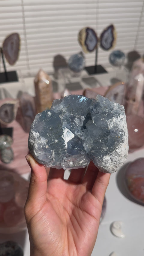 Dark Blue Celestite geode - 70